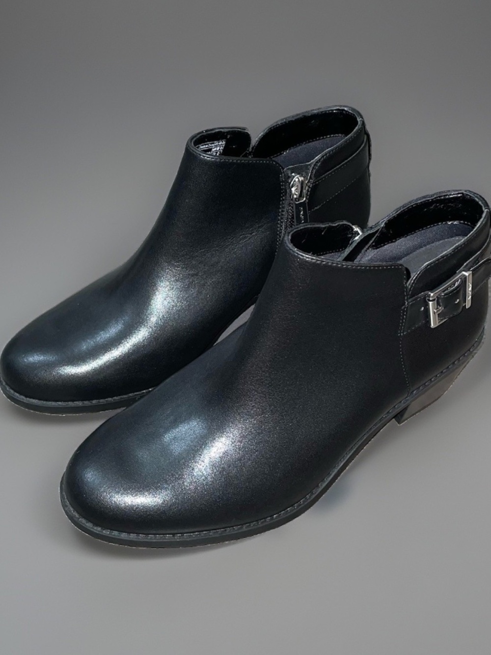 Vionic Millie Black Ankle Boots Size 8 Leather Buckle Casual Bootie NWOB